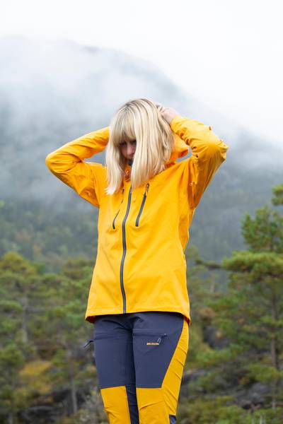 Hovedbilde Knappen Teknisk 3 lags jakke til dame Gul