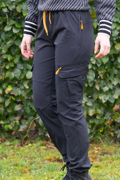 Hovedbilde Sandviken turbukse i softshell til dame  Sort - Breheim