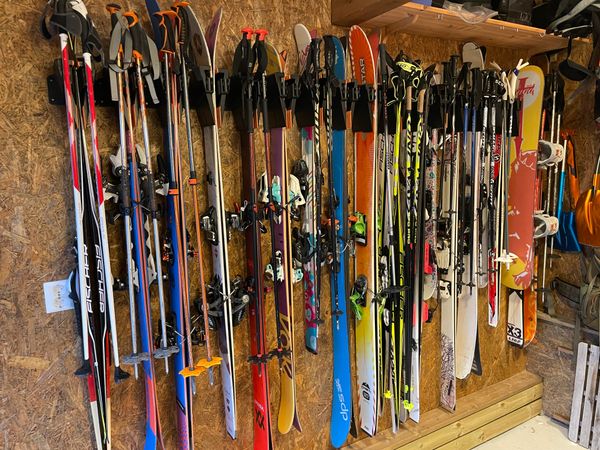 Hovedbilde SkiKlypa - Skioppheng for alpinski og langrennski