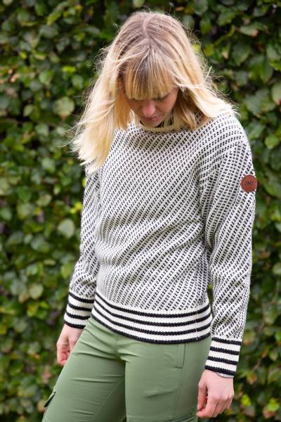 Hovedbilde Islender ullgenser white / black - Unisex