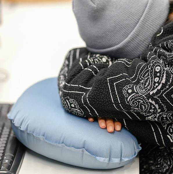 Hovedbilde Automatisk Oppblåsbar Pute 3D-Svamp Ink blue